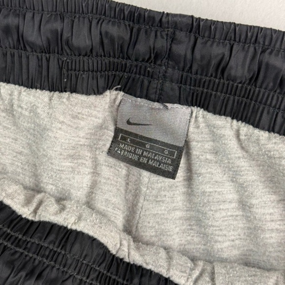 Nike Men's Black Nylon‎ Track Pants Joggers Athletic Gym Sportswear Size L - Picture 3 of 7